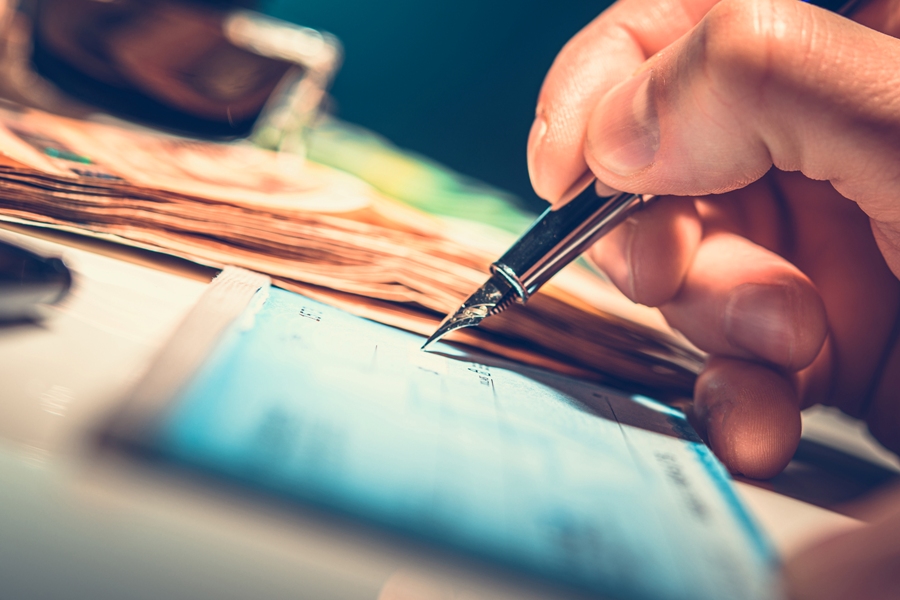 Can You Get Spousal Maintenance After a Shorter Marriage?